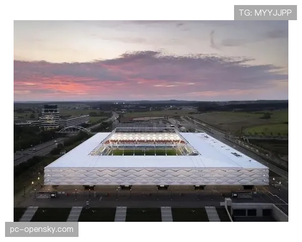 2026年欧冠决赛场馆圣西罗-梅阿查球场启动草坪更换与设施升级工程